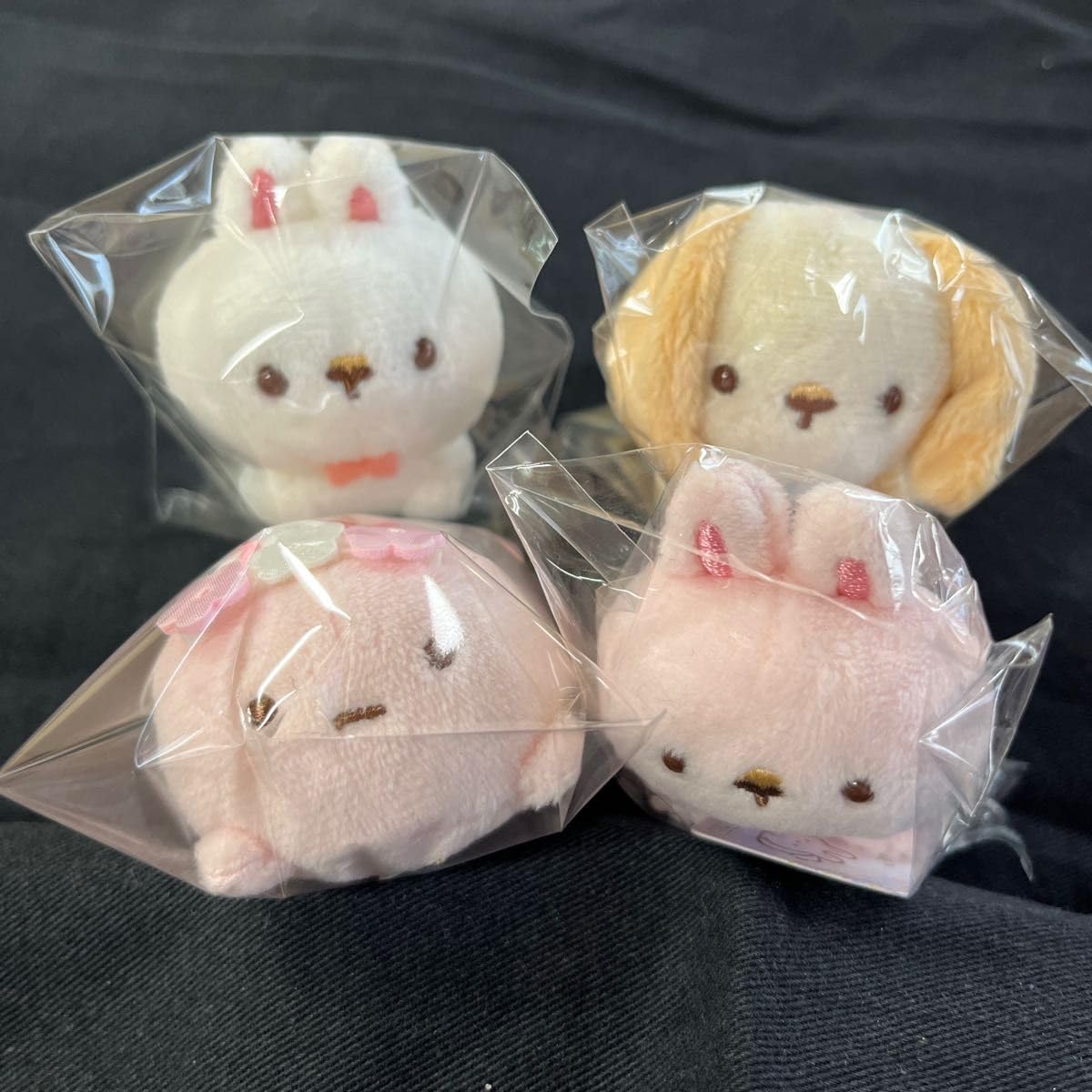 すみっコぐらし　てのりぬいぐるみ　まとめ売り　うさぎ うさぎ姿のすみっコたちがかわいい♪『すみっコぐらし』「ふしぎな